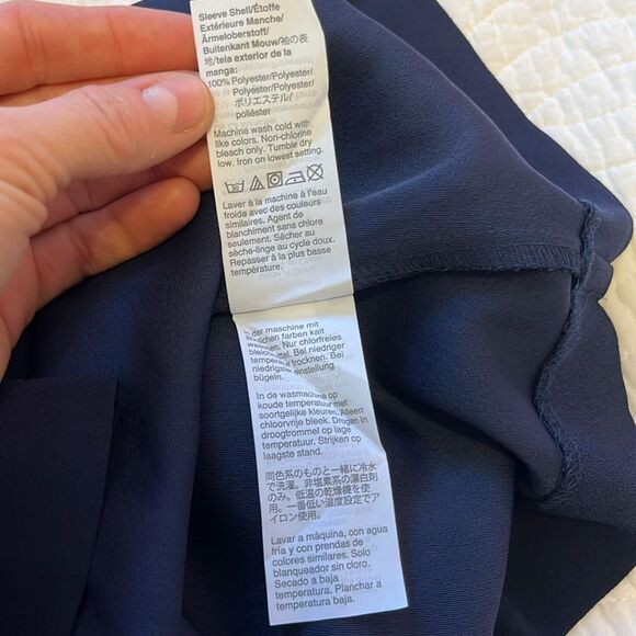 J Crew Sequin Crepe Long Sleeve Blouse Navy Blue Sz Small Statement Preppy New - Picture 11 of 12